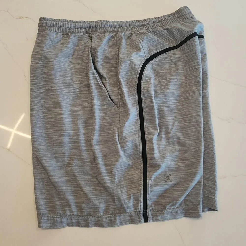 Lululemon Sz M Pacebreaker Shorts Lined Menβs 7 in Gray Gym Workout Running - Picture 6 of 9